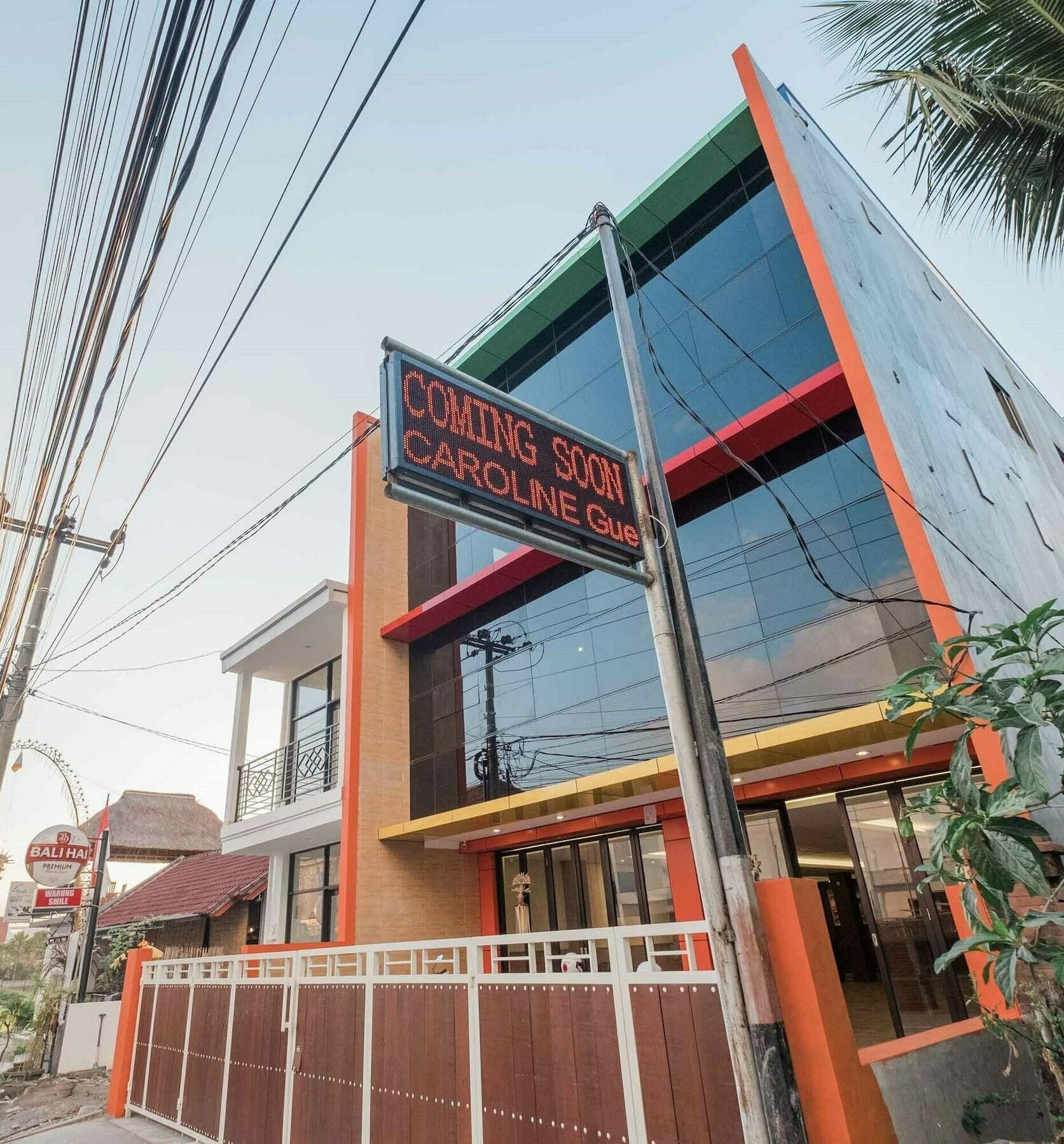 Caroline Guest House Canggu  Exterior photo